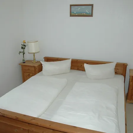 Hotel Landhotel Ostseetraum & Apartments 3*