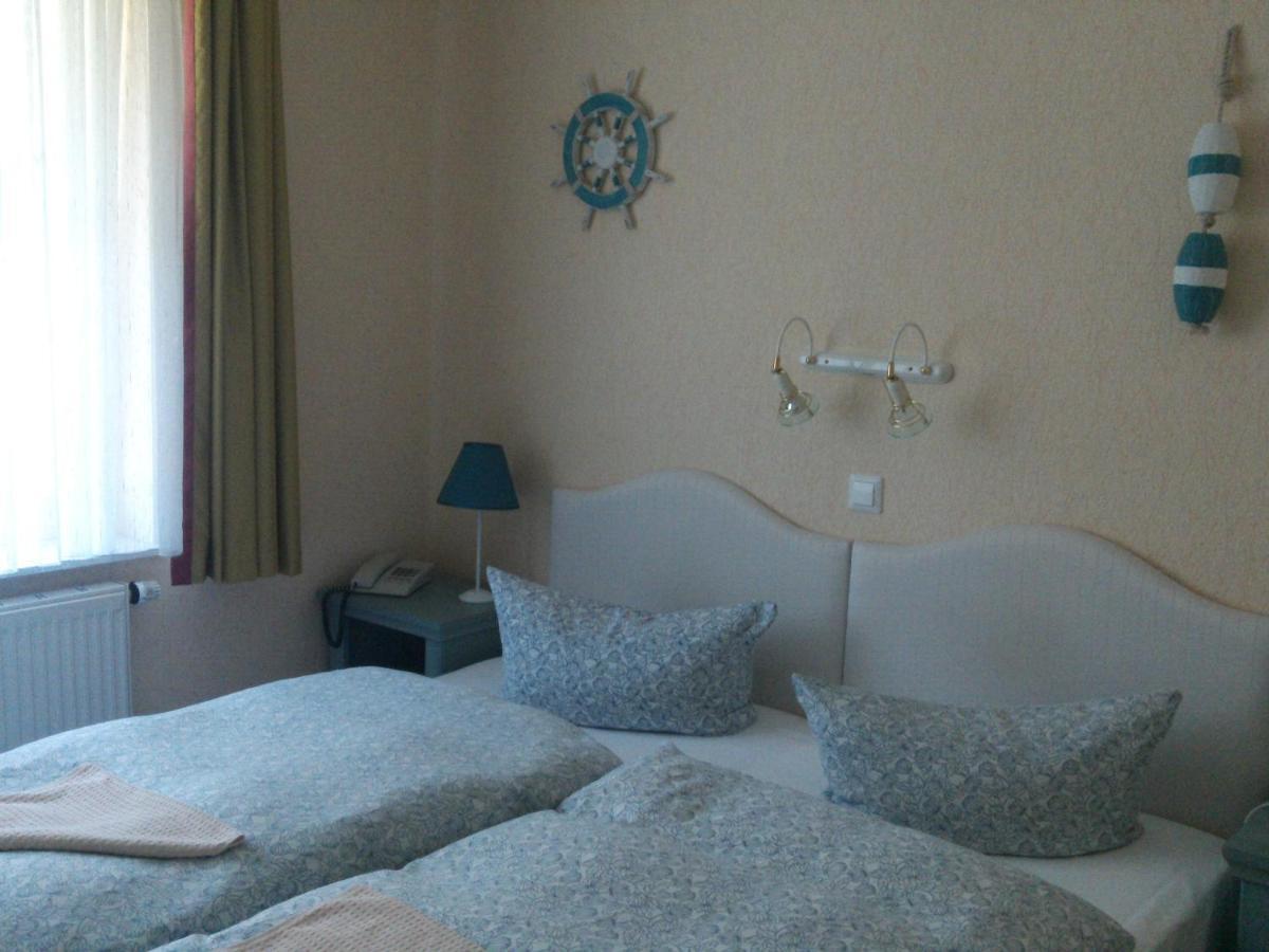 Ostseetraum&fewo Hotel
